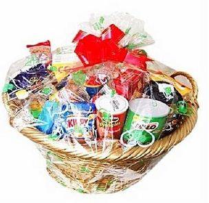  Hampers Exotic Christmas Hamper - Gold at 18% Off